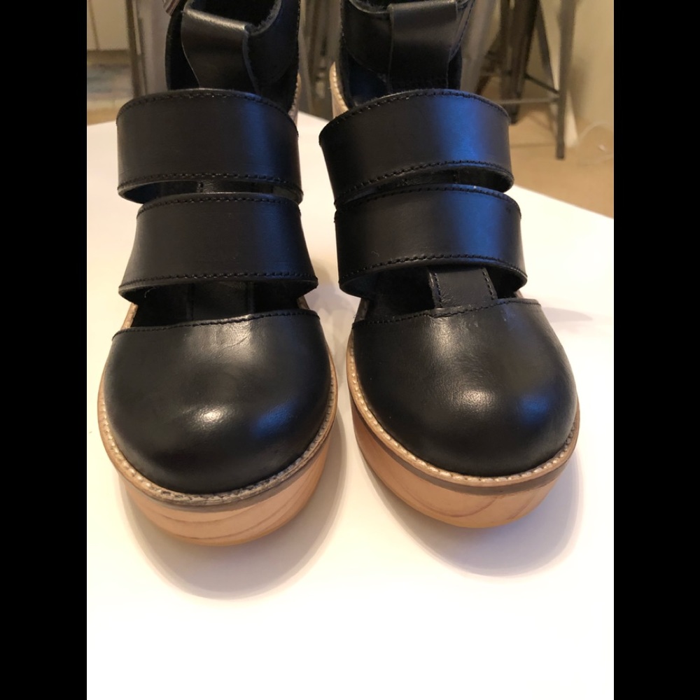 Clogs sandal heels black size 7 Free people